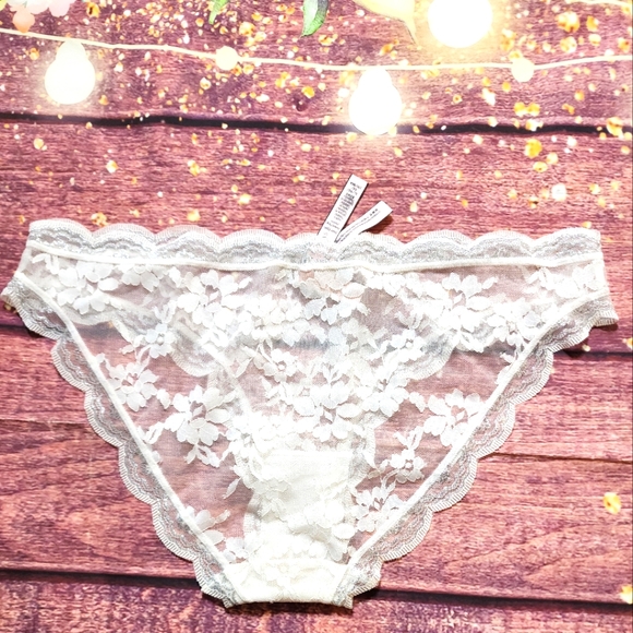 Victoria's Secret 2 panties size XL - Picture 3 of 6